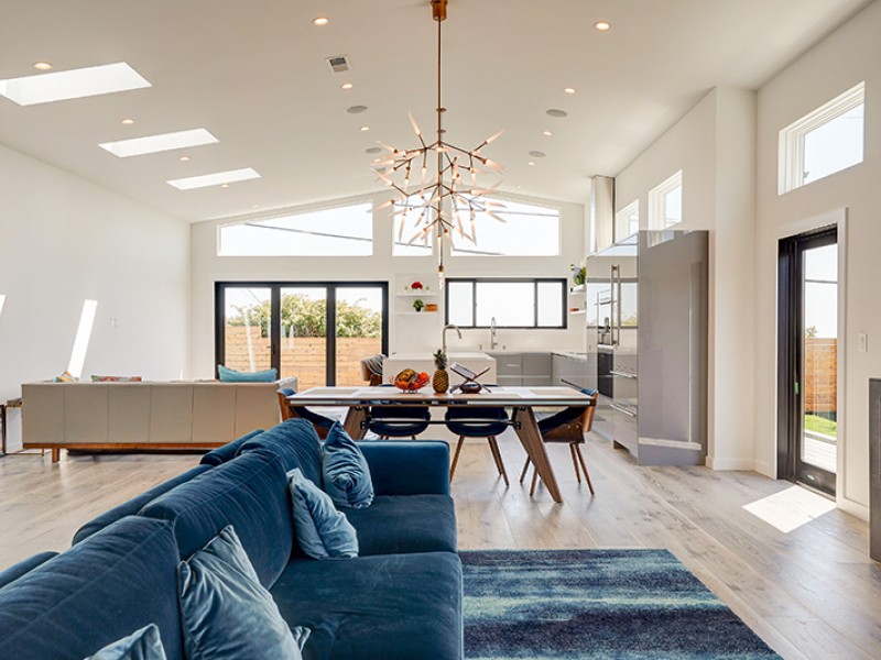 GeorgeResidence VaultedFamilyroom