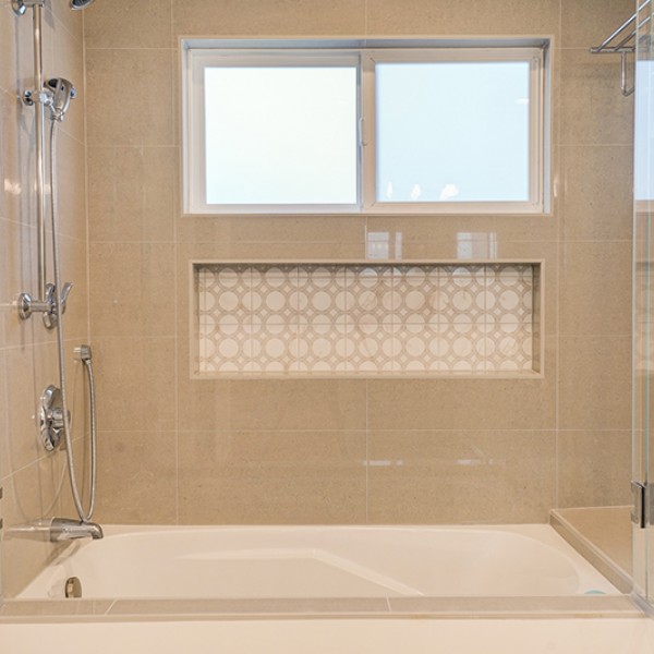 Menlo Park Master Bath Accent tile