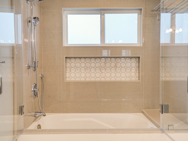 Menlo Park Master Bath Accent tile
