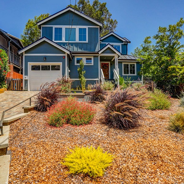 San Carlos Modern Farmhouse