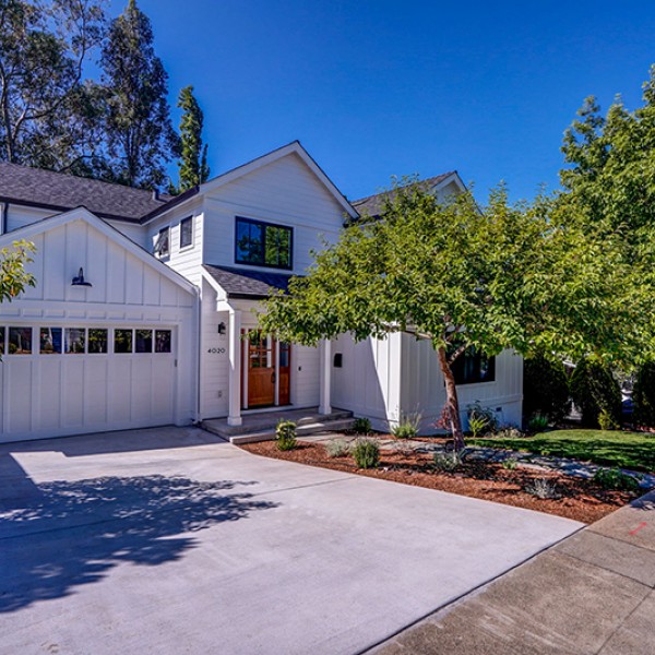 San Mateo Farmhouse White Exterior